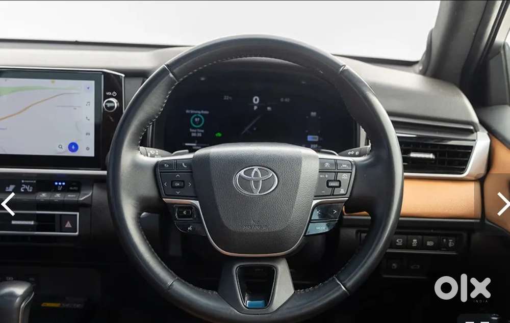 Toyota Camry, 2024, Petrol