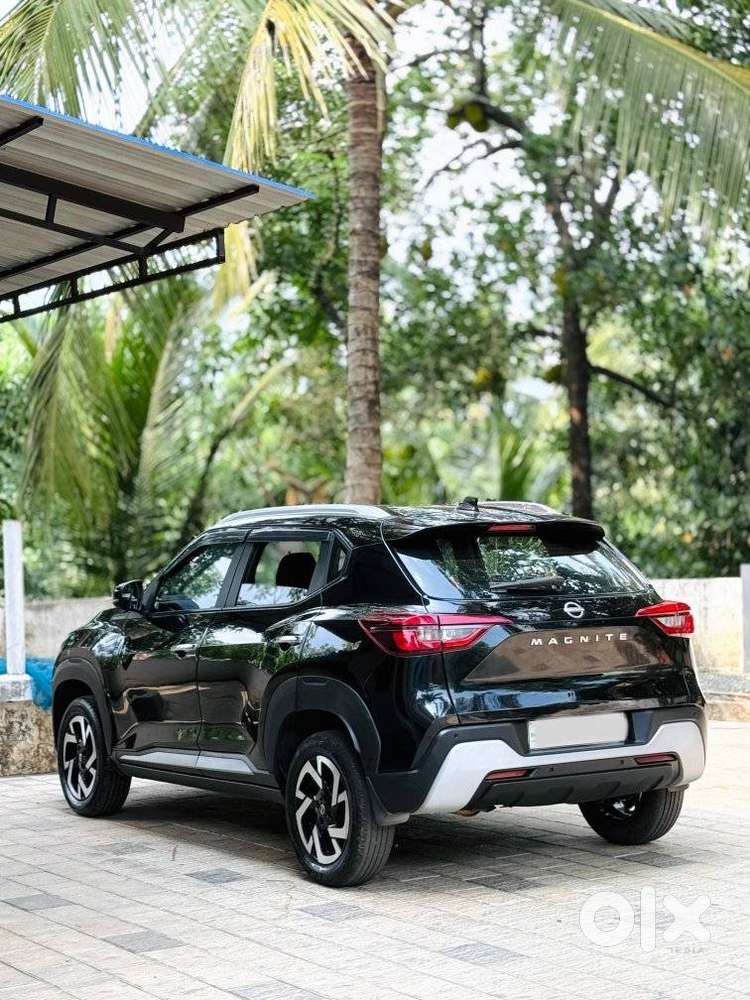 Nissan Magnite 1.0 Xv, 2023, Petrol