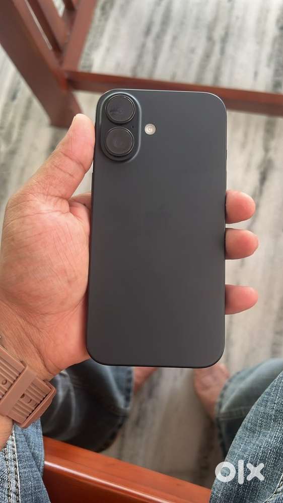 iPhone 16 Matt black