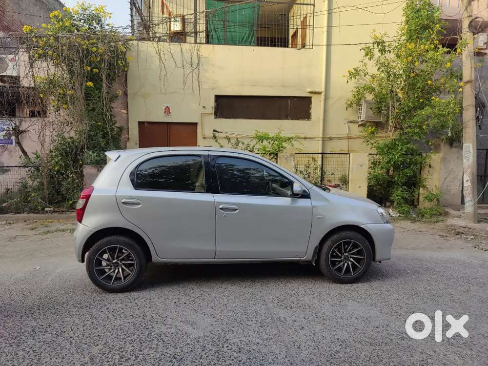 Toyota Etios Liva 2014 Petrol Well Maintained