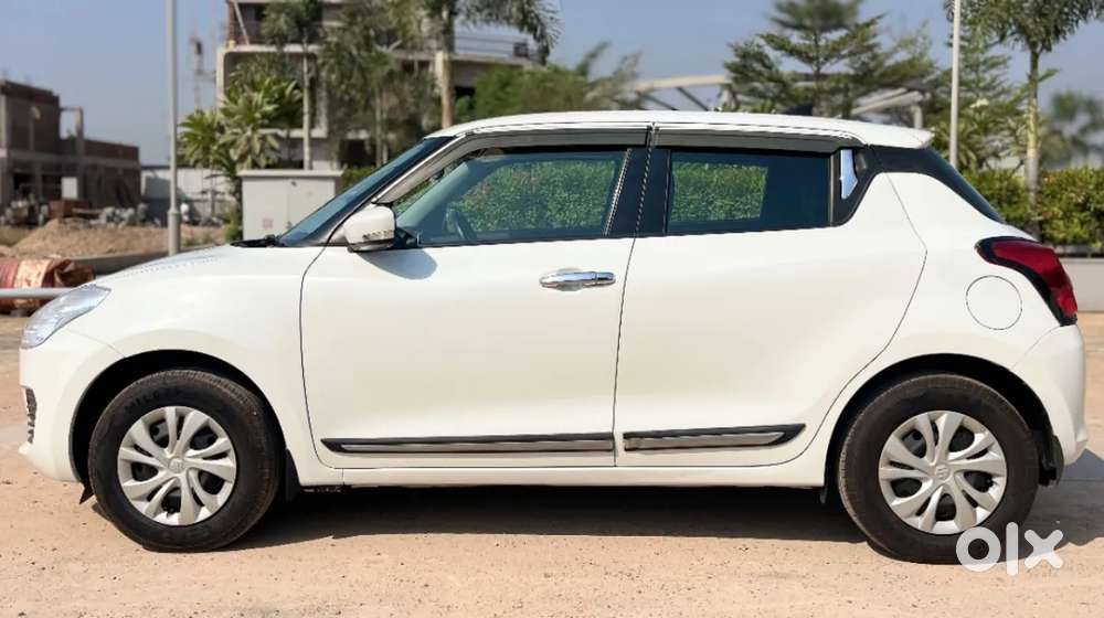 Maruti Suzuki Swift Vxi Cng, 2022, Cng & Hybrids