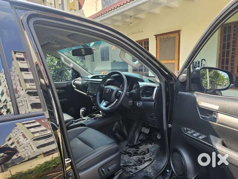 Toyota Hilux 2025 Diesel 2300 Km Driven