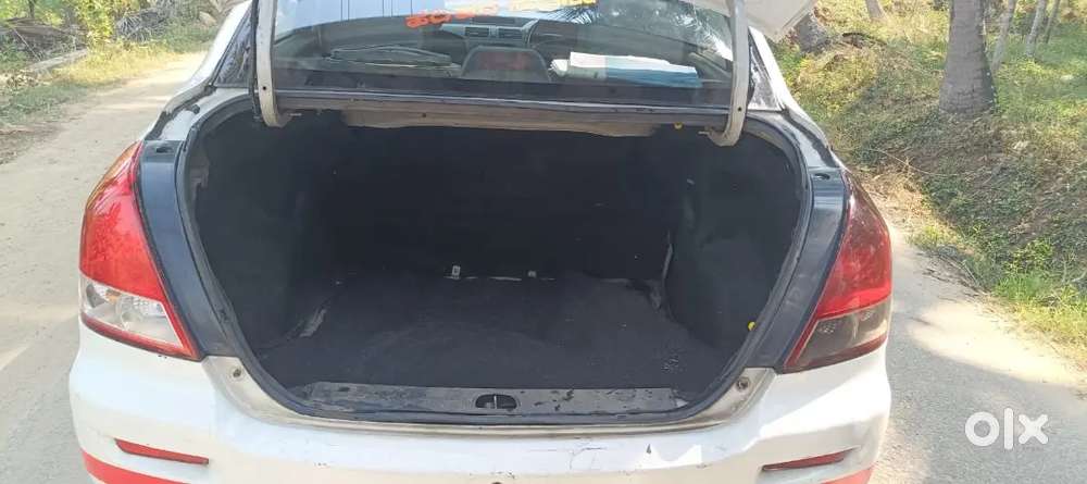 Maruti Suzuki Dzire 2015 Diesel 215000 Km Driven