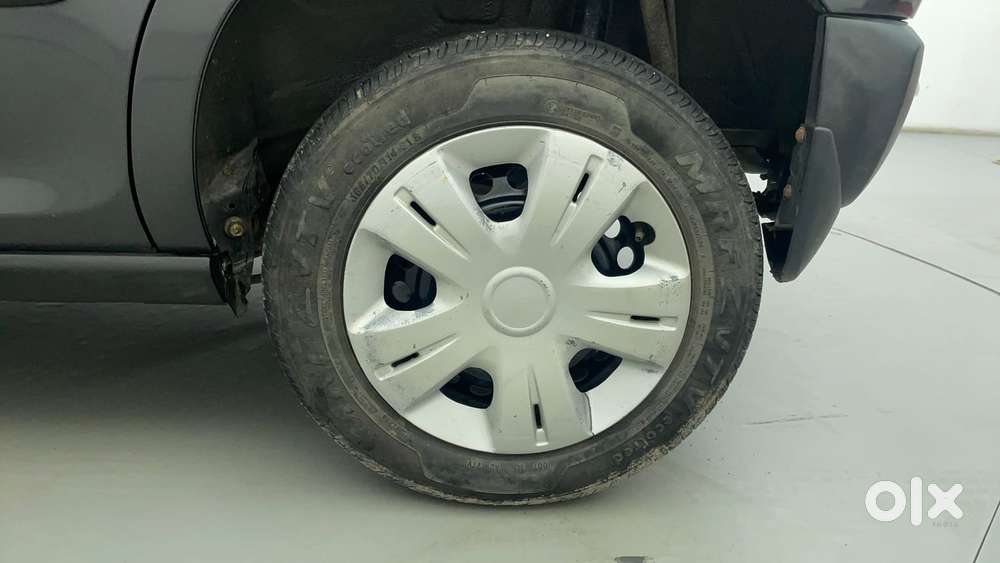 Maruti Suzuki S-presso Vxi At, 2021, Petrol