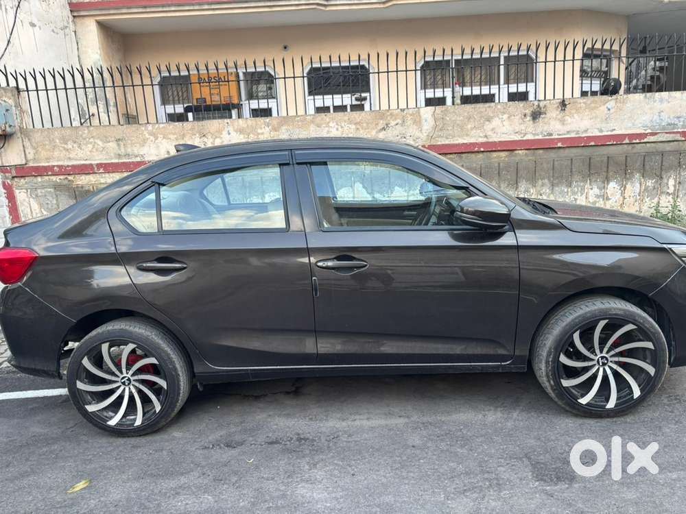 Honda Amaze 2019 Petrol Well Maintained