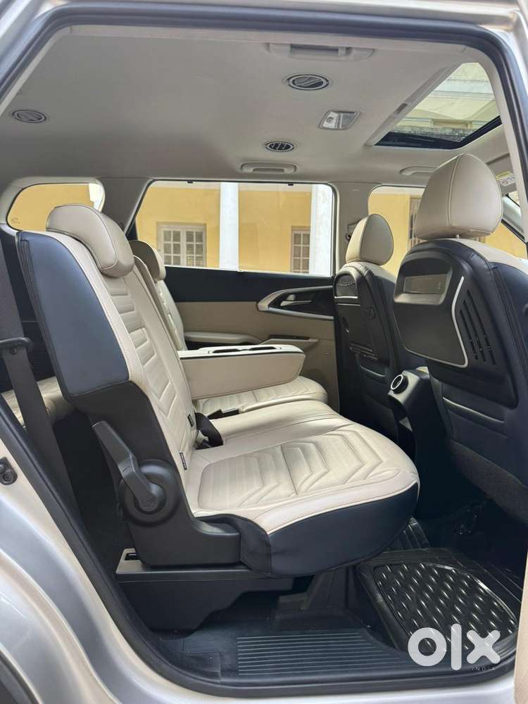 Kia Carens 1.5 Luxury Plus Turbo 7 Str, 2022, Petrol