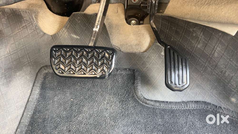 Toyota Yaris J Cvt, 2019, Petrol