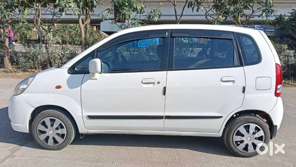 Maruti Suzuki Estilo Vxi, 2012