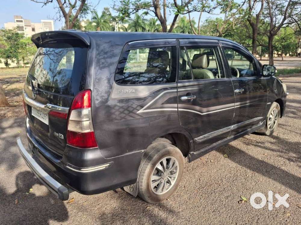 Toyota Innova 2.5 Z Diesel 7 Seater, 2015, Diesel