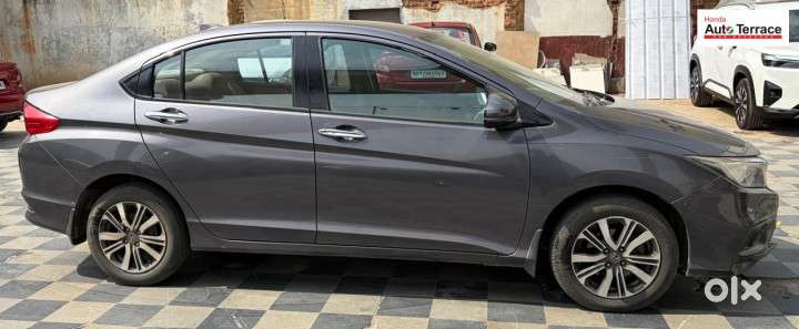 Honda City V At I-vtec, 2018, Petrol