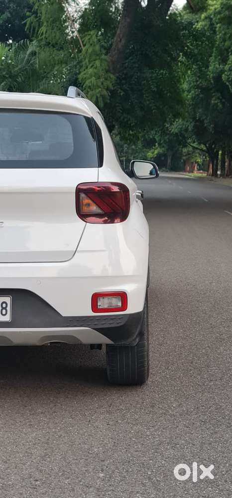 Hyundai Venue Sx Mt, 2021, Diesel