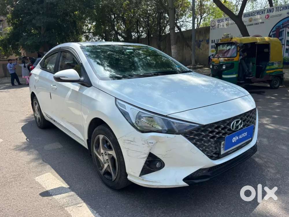 Hyundai Verna 1.5 S Plus Petrol Mt, 2022, Petrol