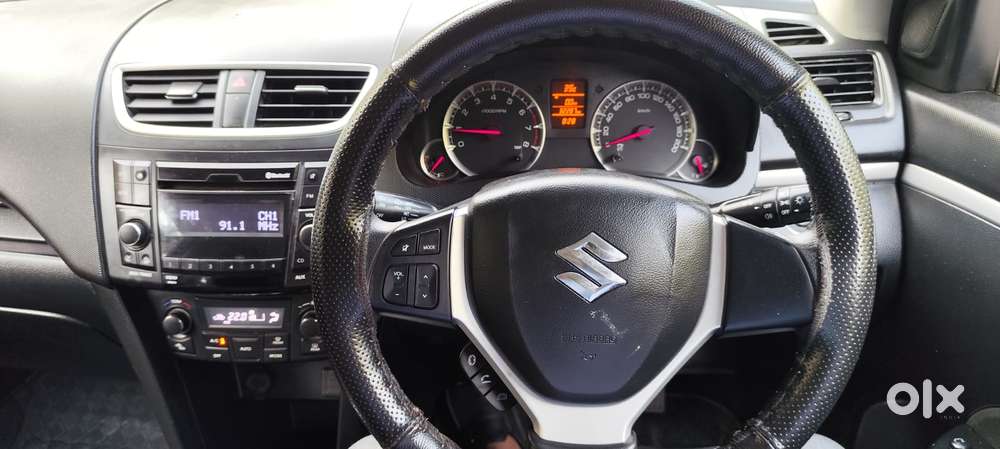 Maruti Suzuki Swift Zxi, 2016, Petrol