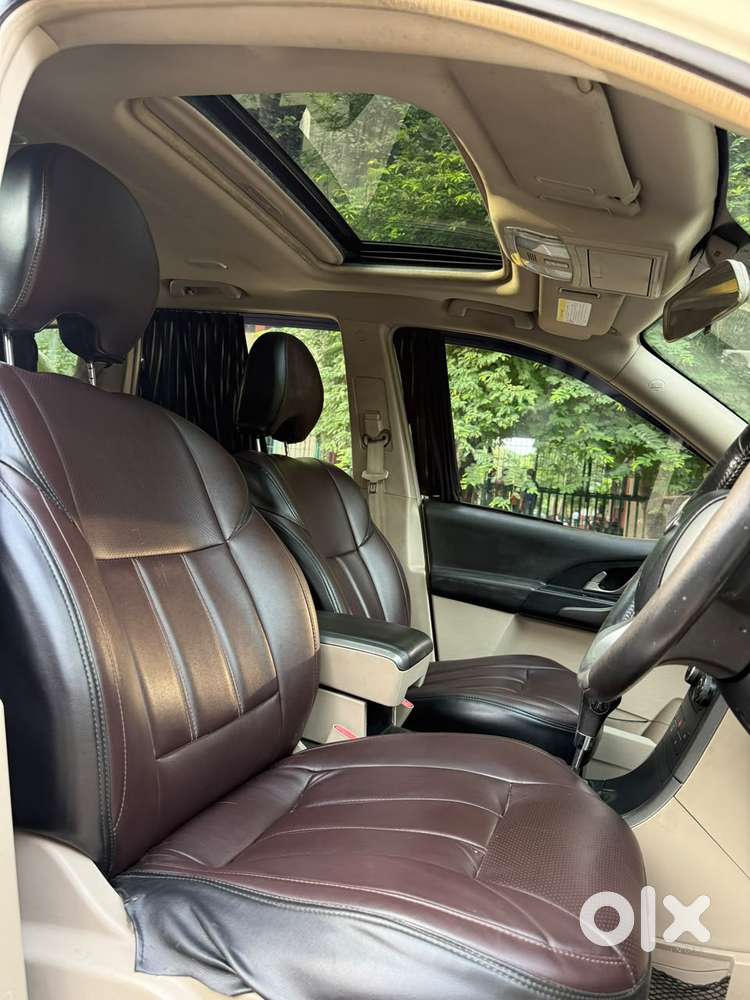 Mahindra Xuv500 At W10 Awd, 2016, Diesel