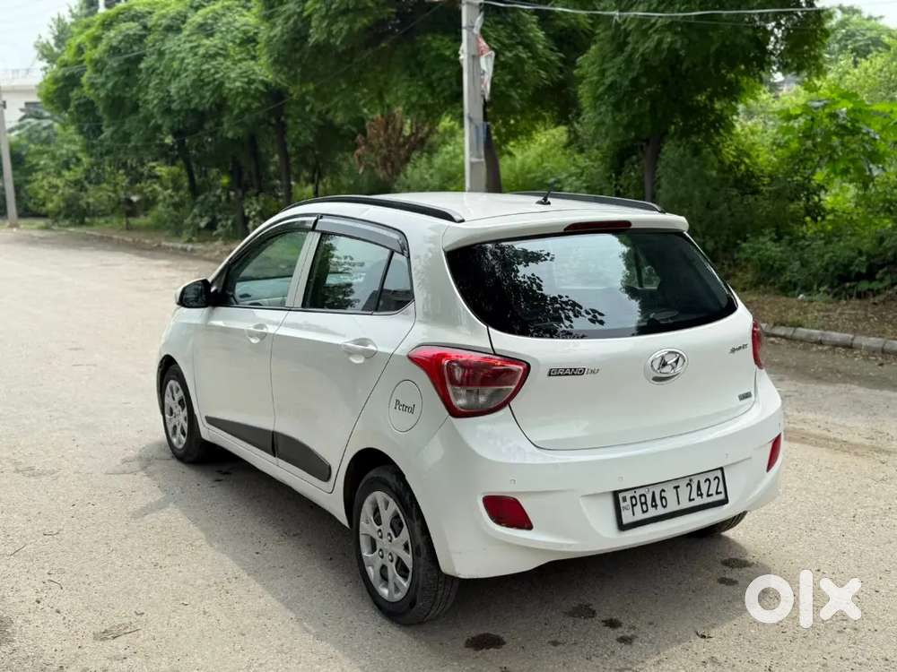Hyundai Grand I10 2015 Petrol 55000 Km Driven