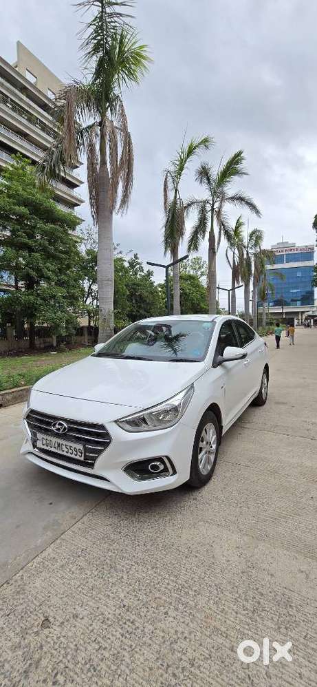 Hyundai Verna 1.5 Ex Vtvt, 2018, Petrol