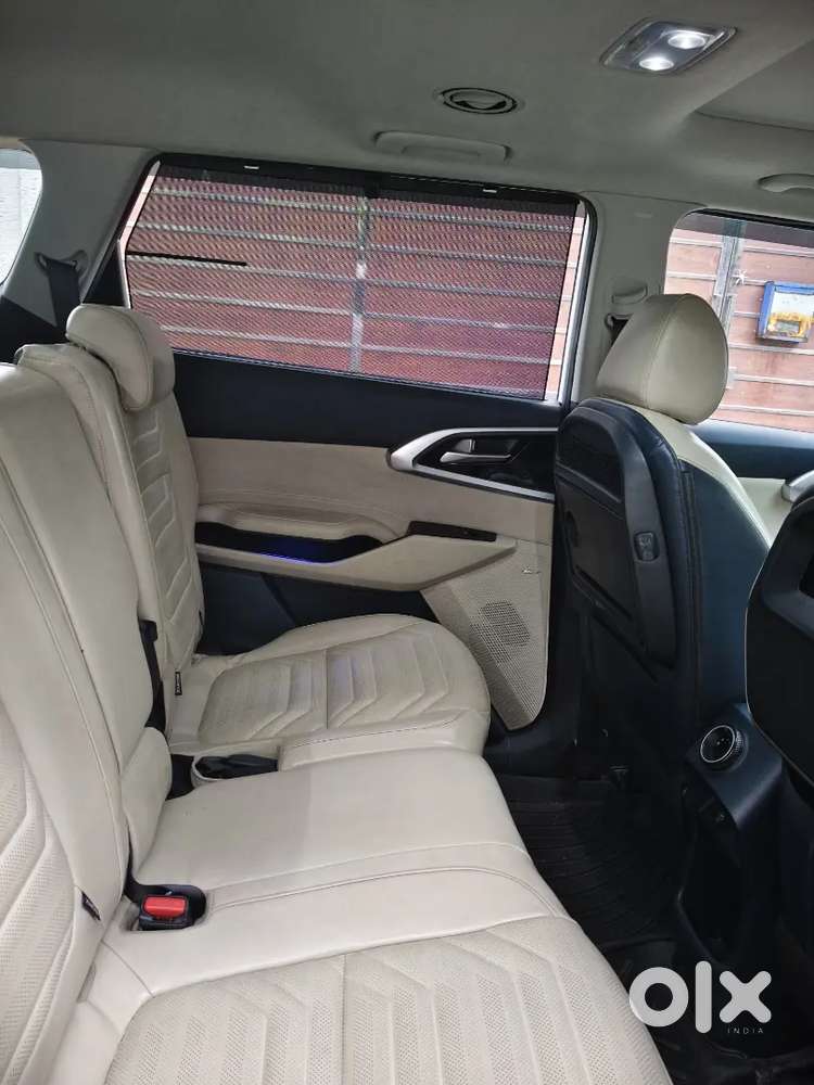 Kia Carens - Luxury Plus 2022 Model