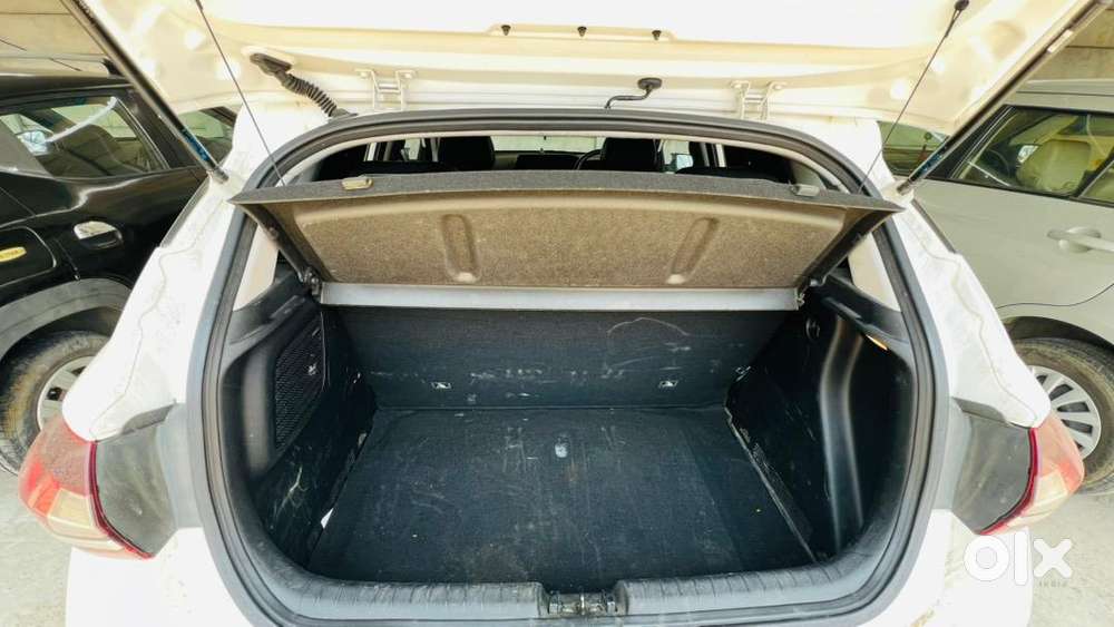 Hyundai I20 Asta Turbo Automatic 2020 Full Topend – Urgent Sale