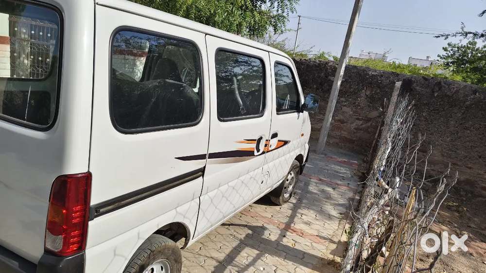 Maruti Suzuki Eeco 2022 Lpg 40200 Km Driven