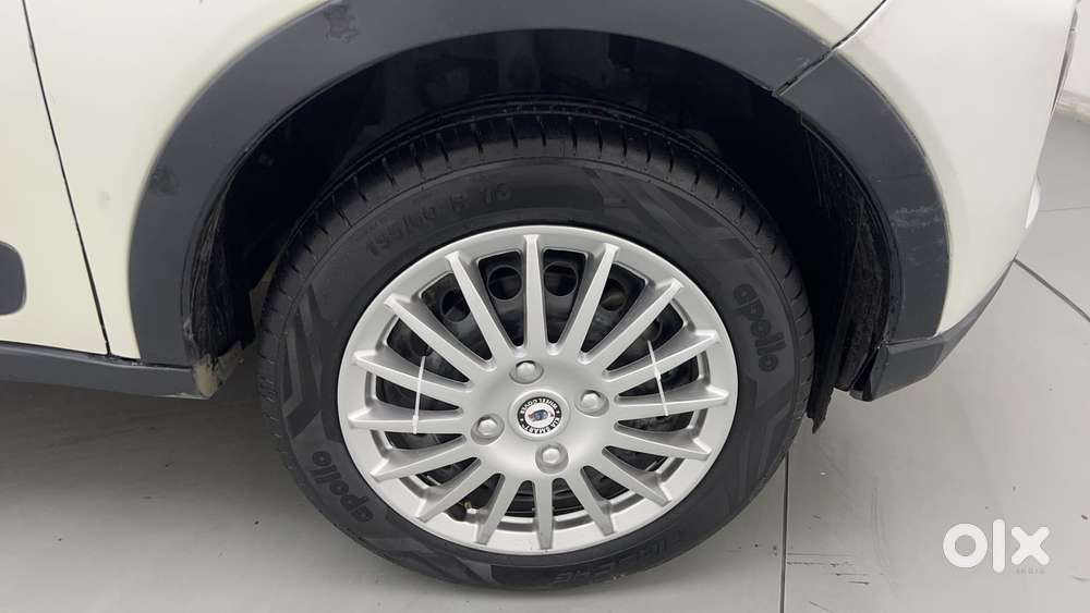 Tata Nexon 1.2 Revotron Xm (s), 2020, Petrol