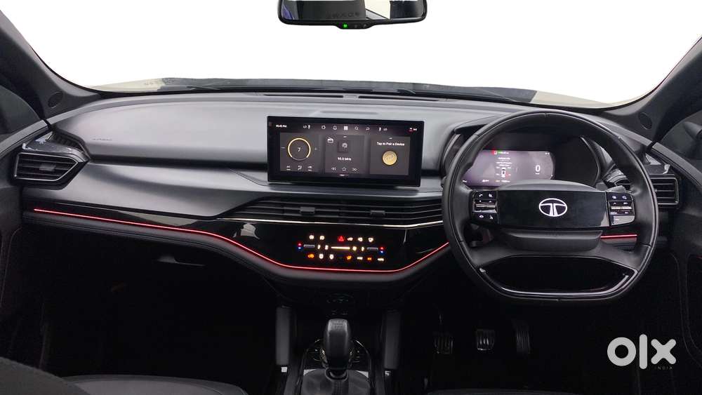 Tata Safari Accomplished Dark Edition, 2024, Diesel