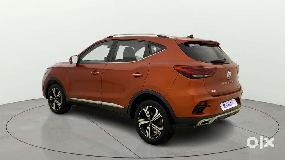 Mg Astor 1.5 Savvy Cvt S Red, 2021, Petrol