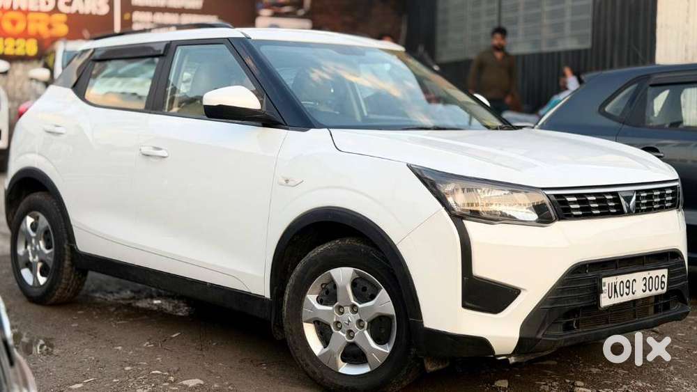 Mahindra Xuv300 W6, 2024, Petrol