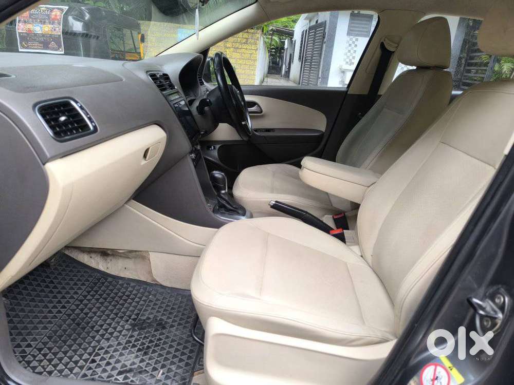 Volkswagen Vento Petrol Highline At, 2014, Petrol