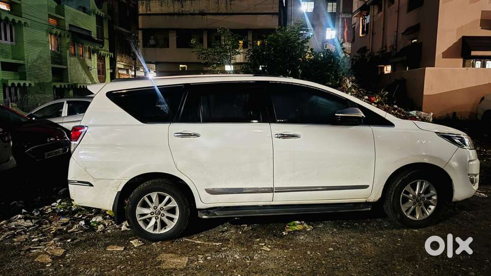 Toyota Innova Crysta 2019