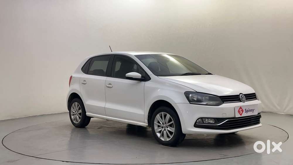 Volkswagen Polo Petrol Highline 1.2L, 2016, Petrol