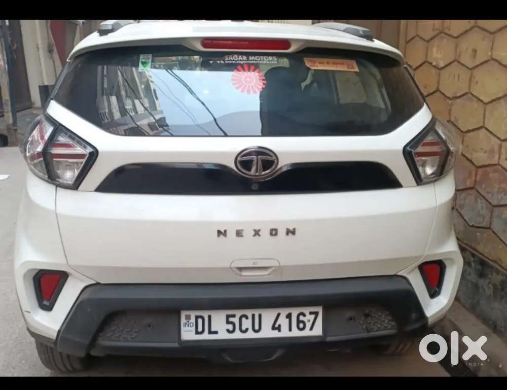 Tata Nexon Xm-s