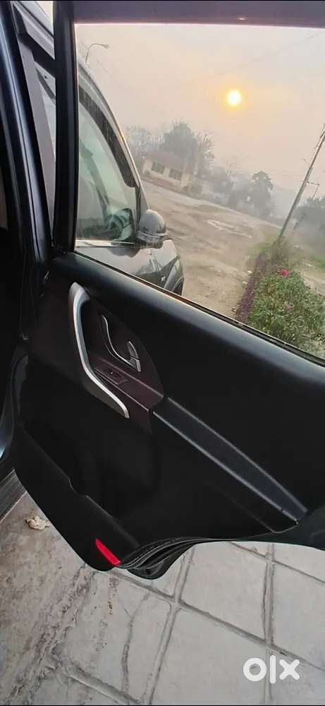 Xuv 500 W8