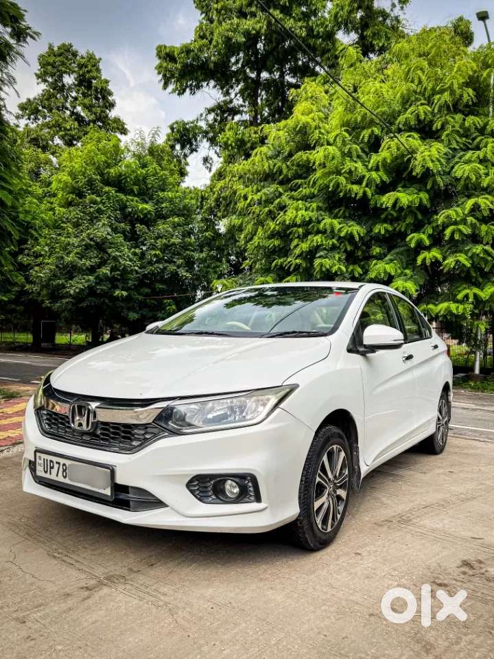 Honda City 1.5 V 4th Gen I-vtec Mt, 2017, Petrol