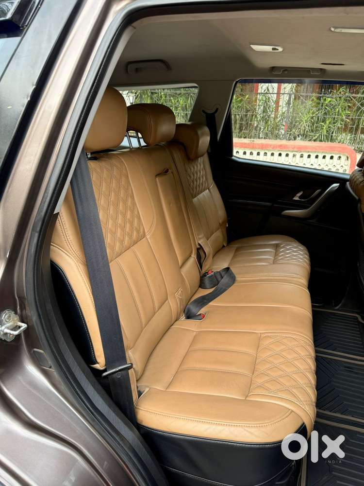 Mahindra Xuv500 W11 Option, 2019, Diesel