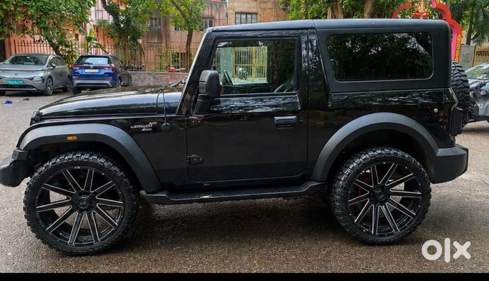 Mahindra Thar Petrol 2023