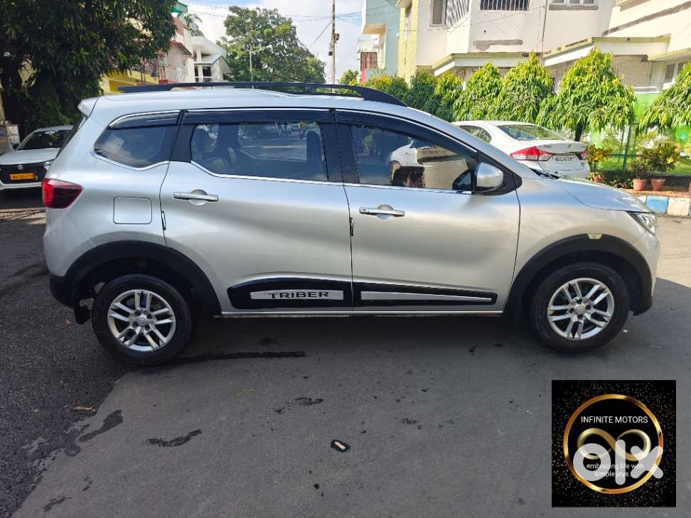 Renault Triber Rxt, 2021, Petrol