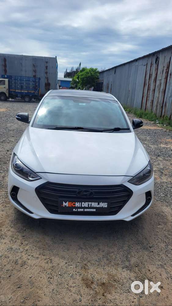 Hyundai New Elantra 2016 Diesel Well Maintained