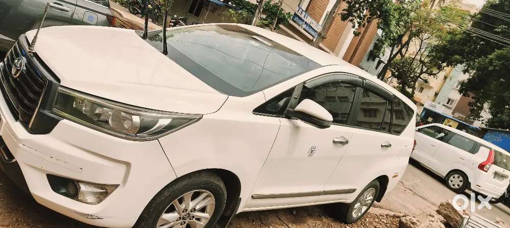 Toyota Innova Crysta 2018