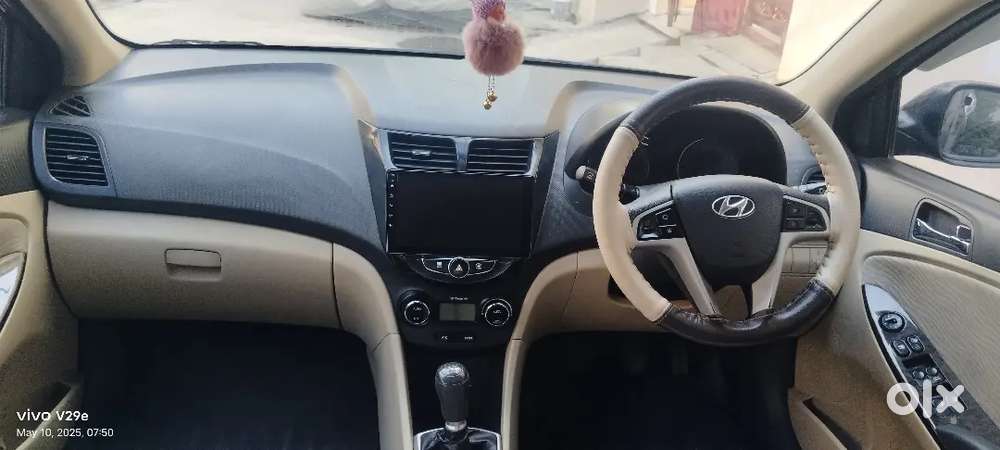 Hyundai Fluidic Verna 2011 Petrol 104000 Km Driven