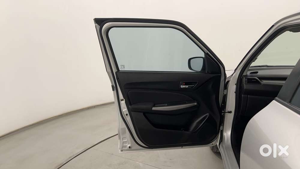 Maruti Suzuki Swift Amt Zxi, 2023, Petrol