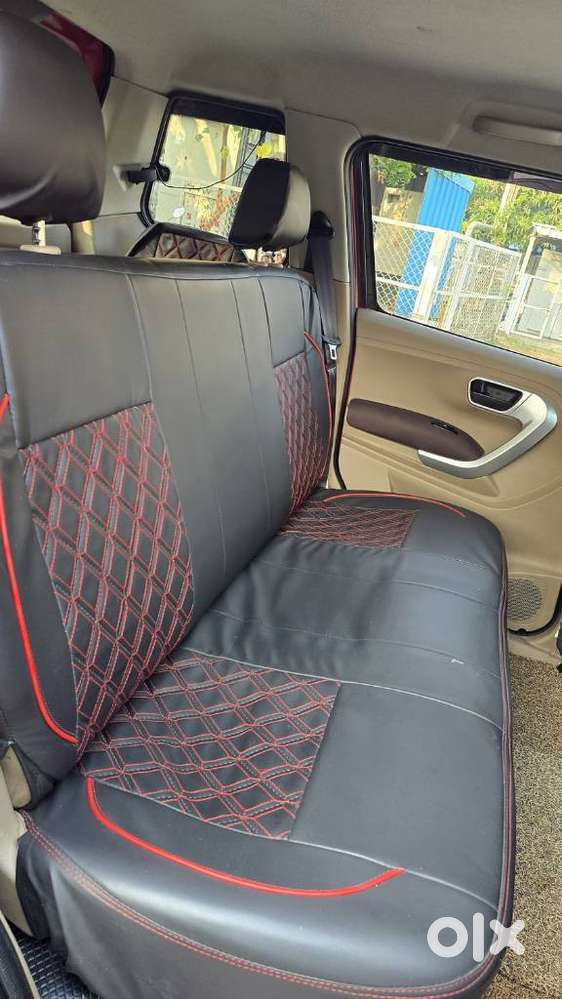 Mahindra Tuv 300 Mhawk100 T8, 2017, Diesel