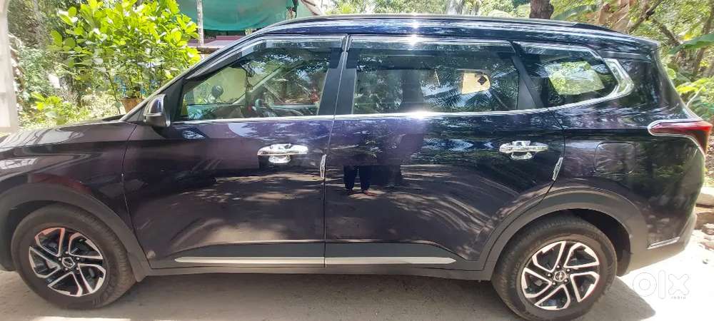 Kia Carens 2022 Luxury Plus