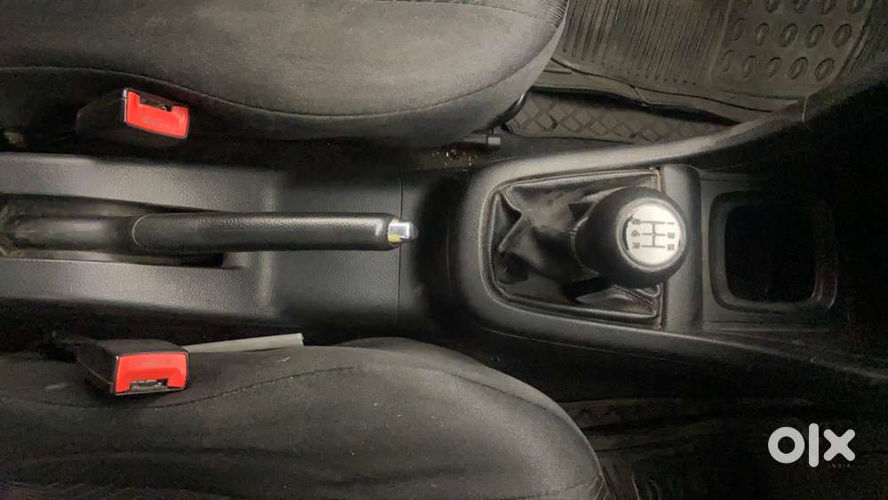 Maruti Suzuki Swift 2011-2014 Vxi, 2013, Petrol
