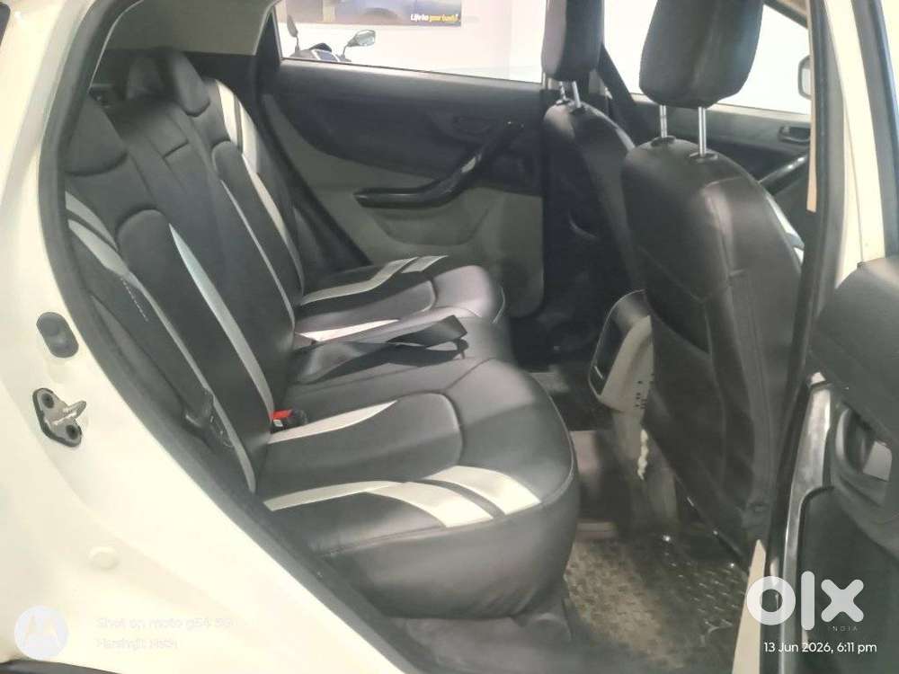 Tata Nexon 1.5 Revotorq Xm (s), 2020, Petrol