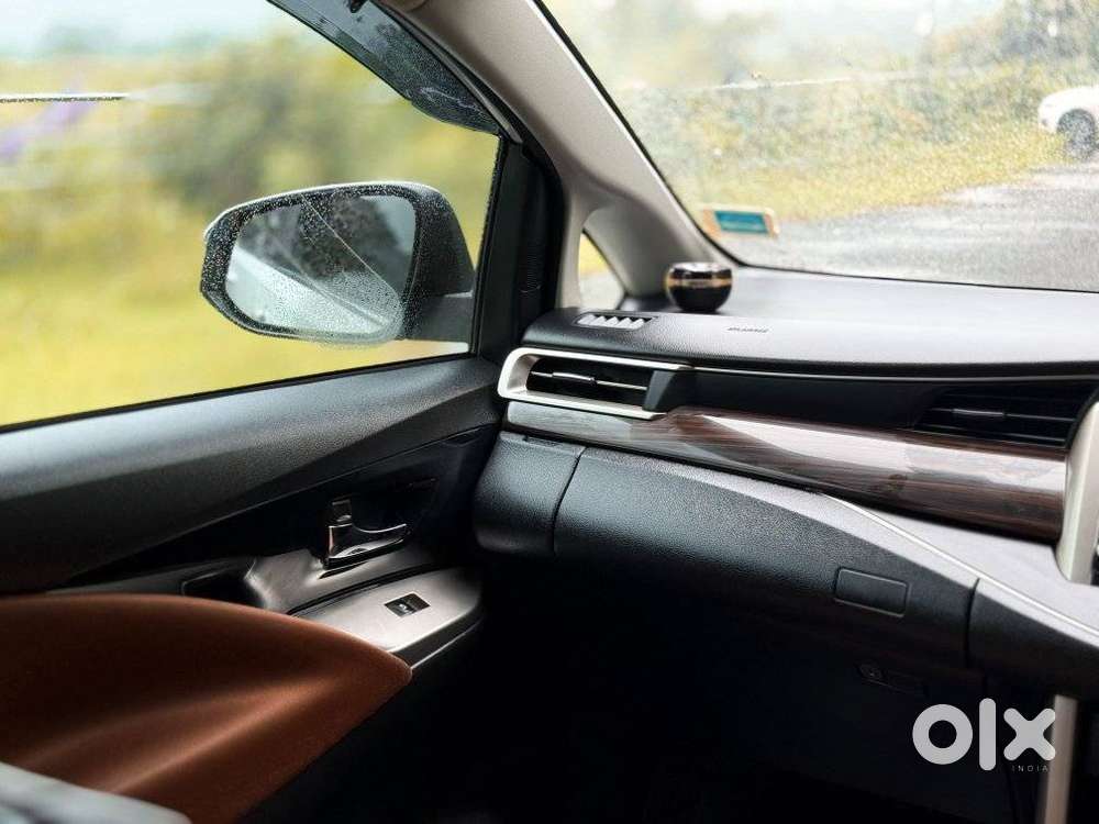 Toyota Innova Crysta 2.4 Z 7 Str, 2021, Diesel