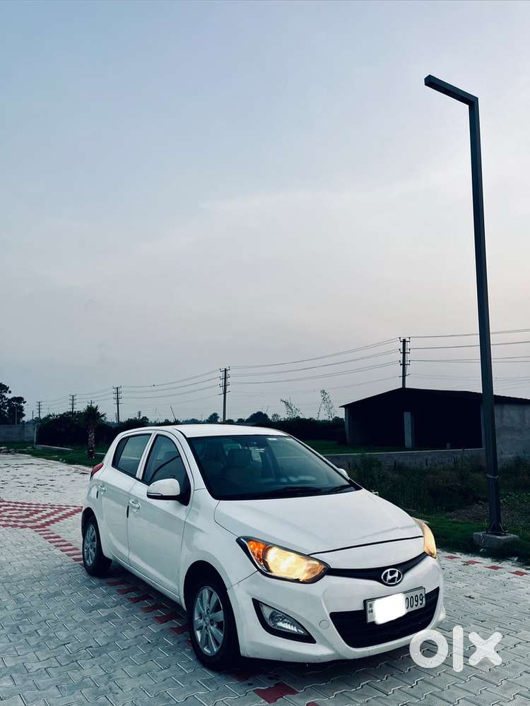 Hyundai I20 Diesel Manual 2012
