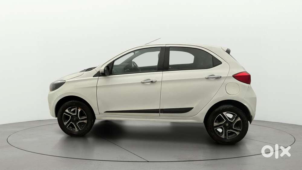 Tata Tiago Xza Plus, 2019, Petrol