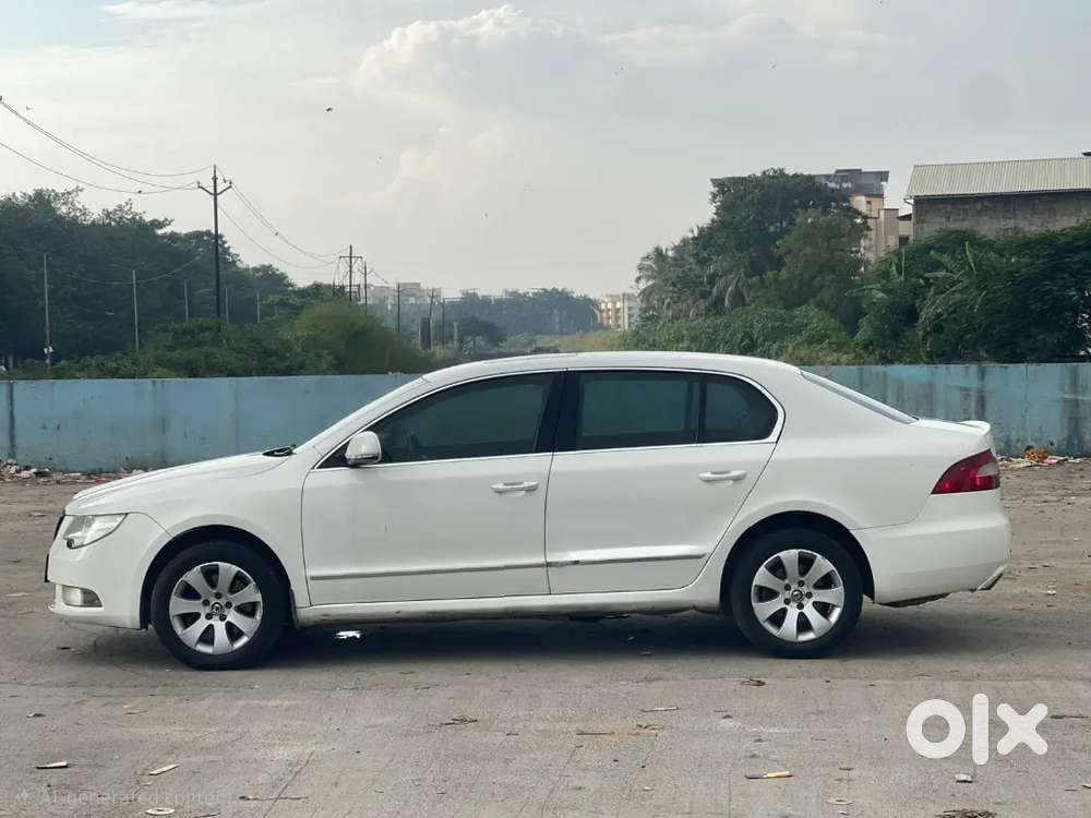 Skoda Superb Elegance 2013