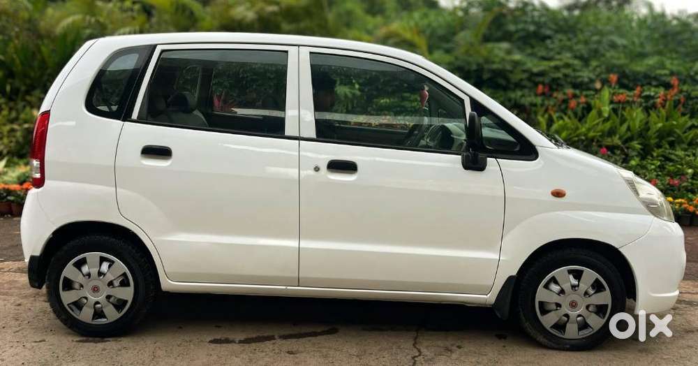 Maruti Suzuki Zen Estilo Lx Bsiv, 2010, Petrol