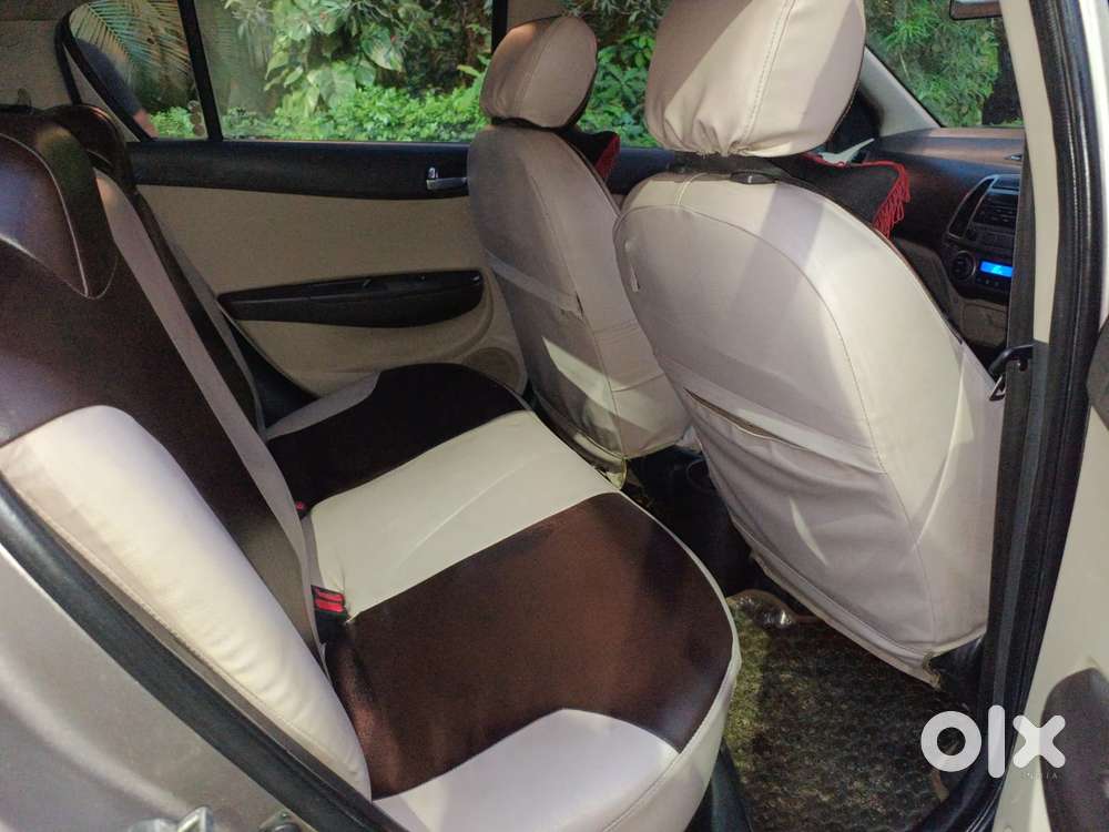 Hyundai I20 Petrol Cvt Magna Executive, 2013, Petrol